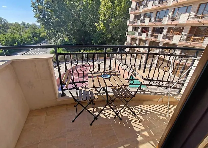 River Park Διαμέρισμα